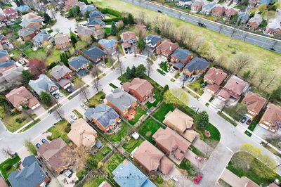 25 Conistan Rd, Markham - Unionville image-0-2