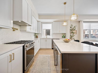 8-50 Baynes Way, Bradford West Gwillimbury - Bradford image-0-1