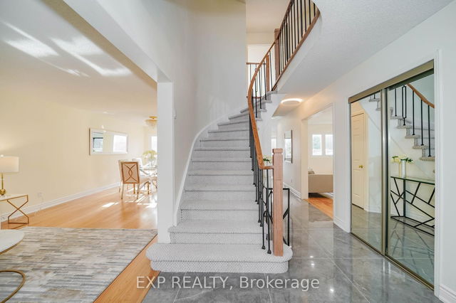 28 Samantha Circle