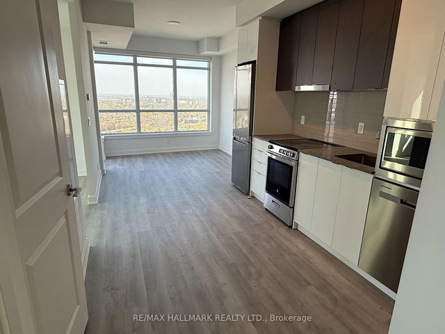 2308 - 50 Upper Mall Way