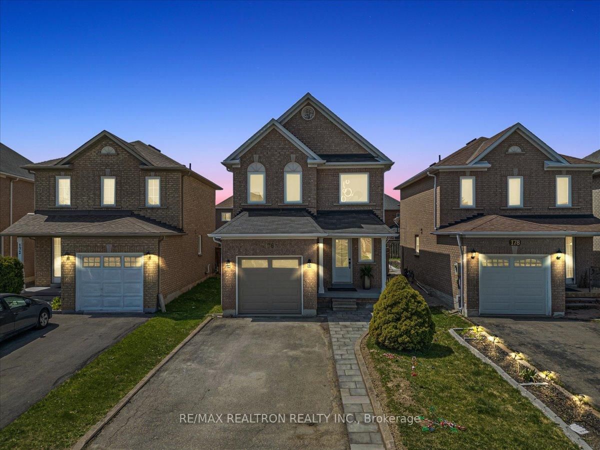 Detached House for sale at 176 Hawker Road, Vaughan, Maple, L6A 2J6 - MLS: N12114457