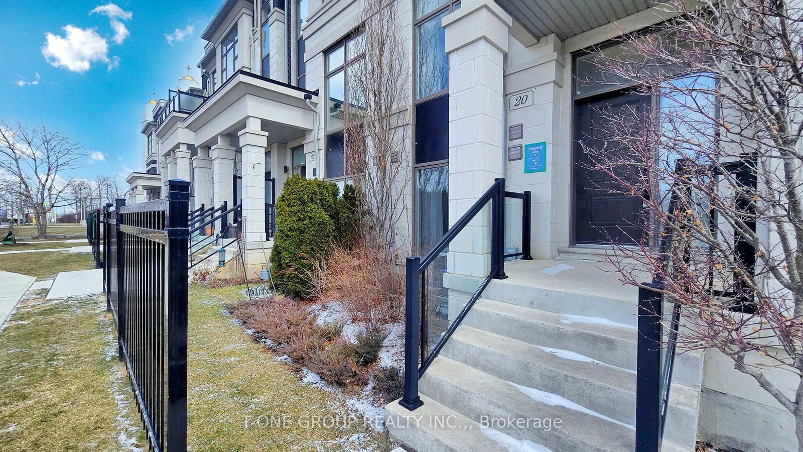 Townhouse for sale at 20 Pantheon Lane, Markham, Wismer, M2J 4G8 - MLS: N12114518