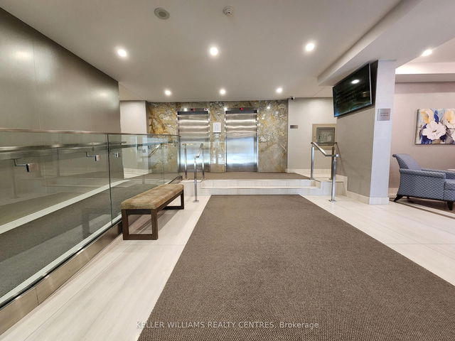 1207 - 20 Baif Boulevard