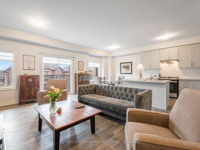 24 Alan Williams Tr, Uxbridge - Uxbridge image-0-3