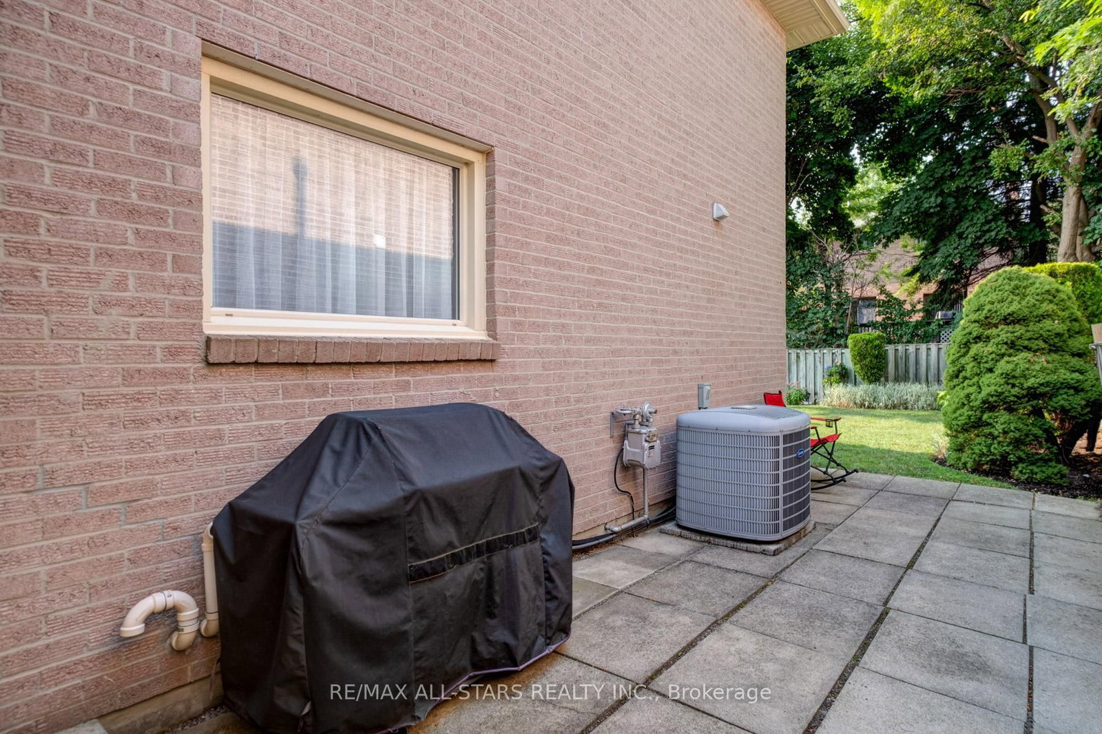 Listing Image 50