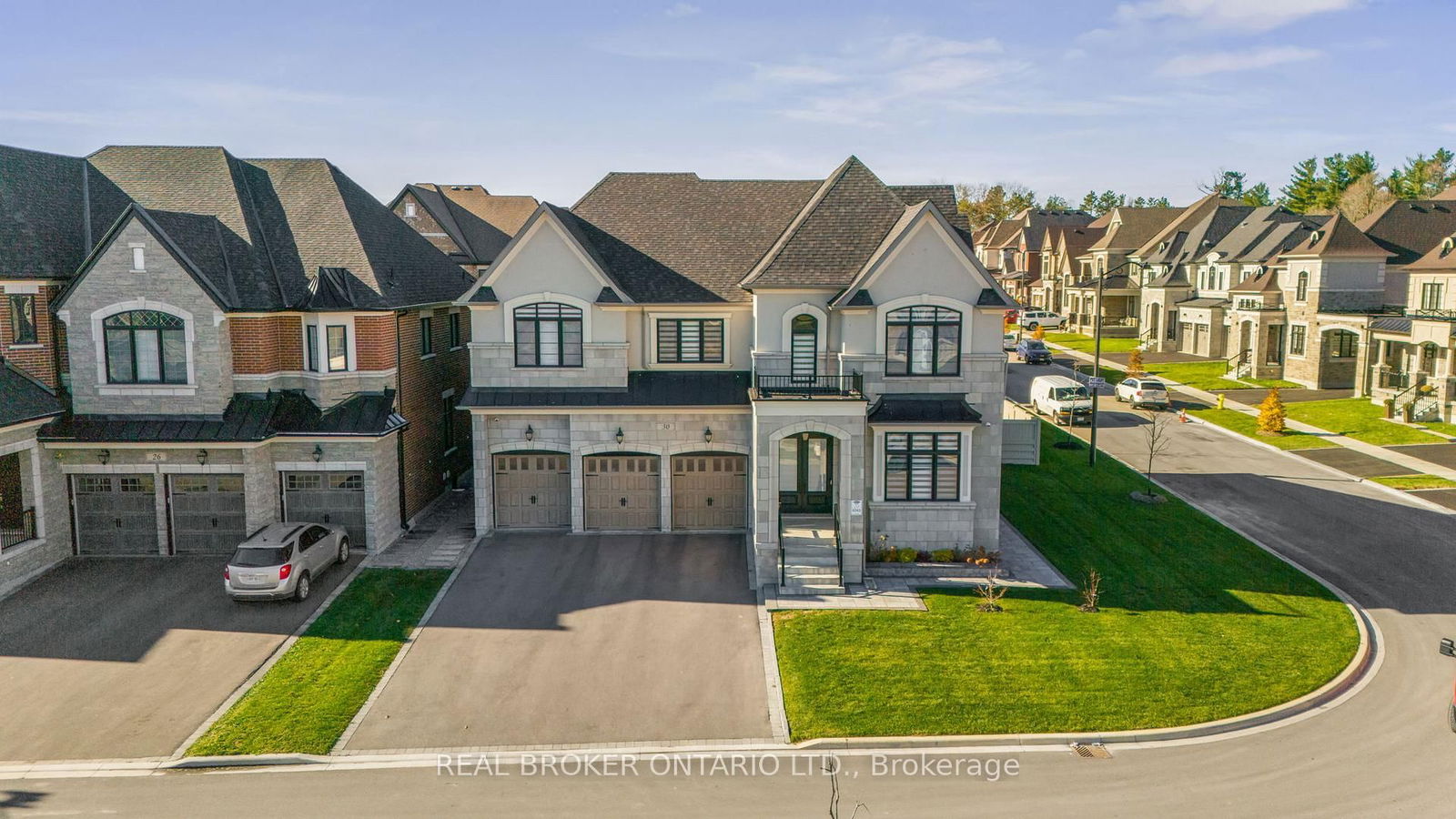 Detached House for sale at 30 Luang Street, Vaughan, Kleinburg, L4N 4W5 - MLS: N12114986
