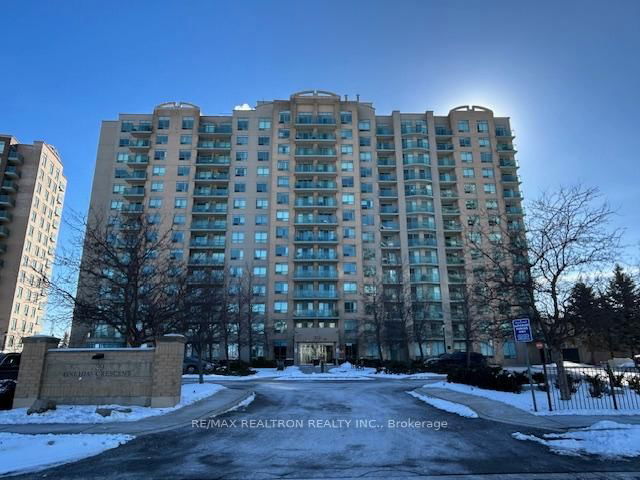 413 - 39 Oneida Crescent