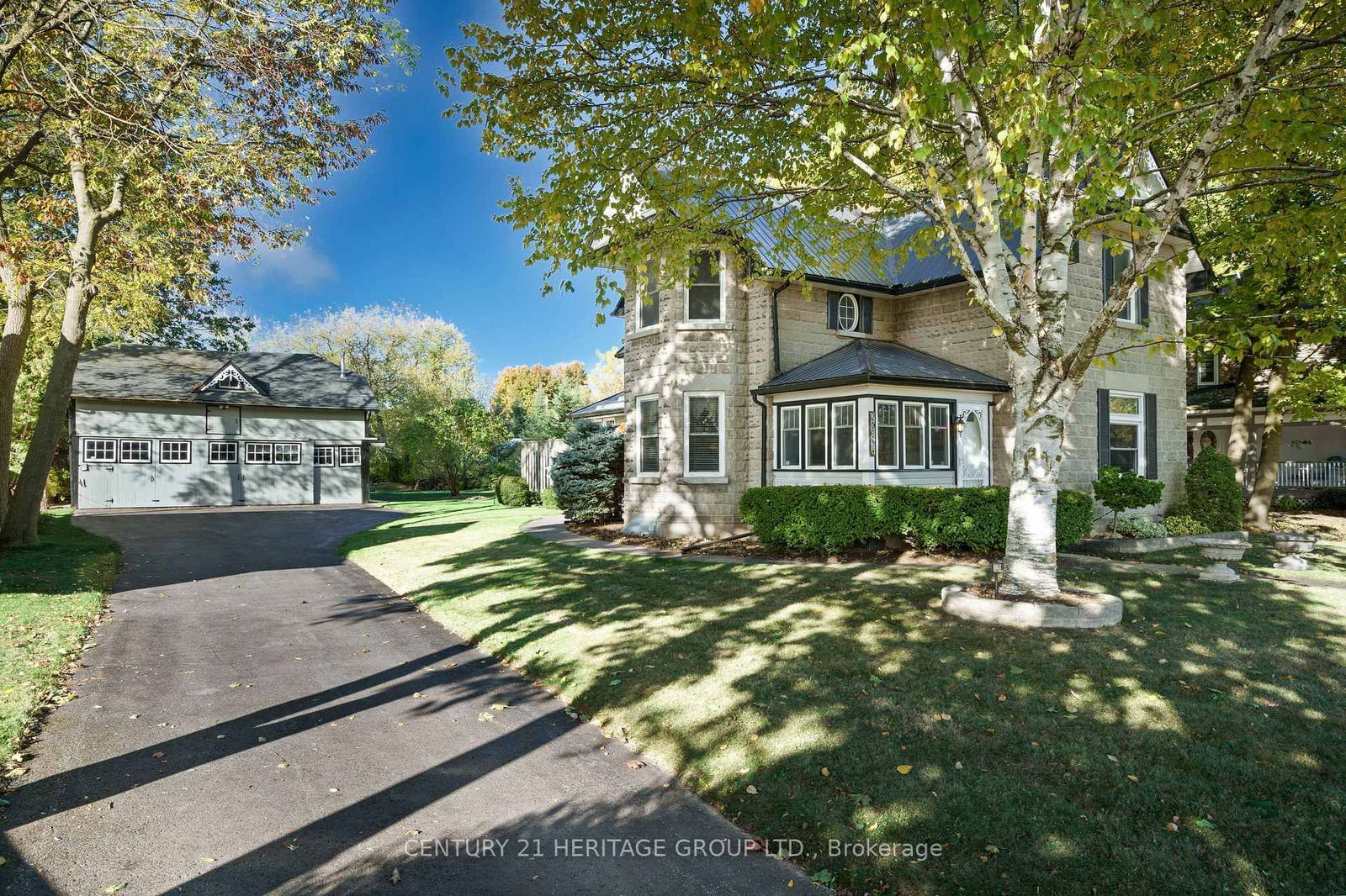 Detached House for sale at 20314 Leslie Street, East Gwillimbury, Queensville, L0G 1R0 - MLS: N12115432