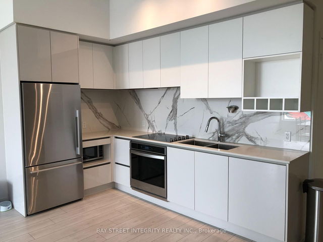 TH21 - 7 Buttermill Avenue
