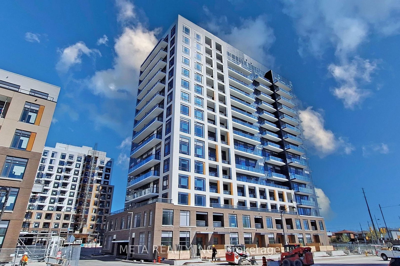 Condo for lease at 708-7950 Bathrust Street, Vaughan, Beverley Glen, L4J 0B8 - MLS: N12115503