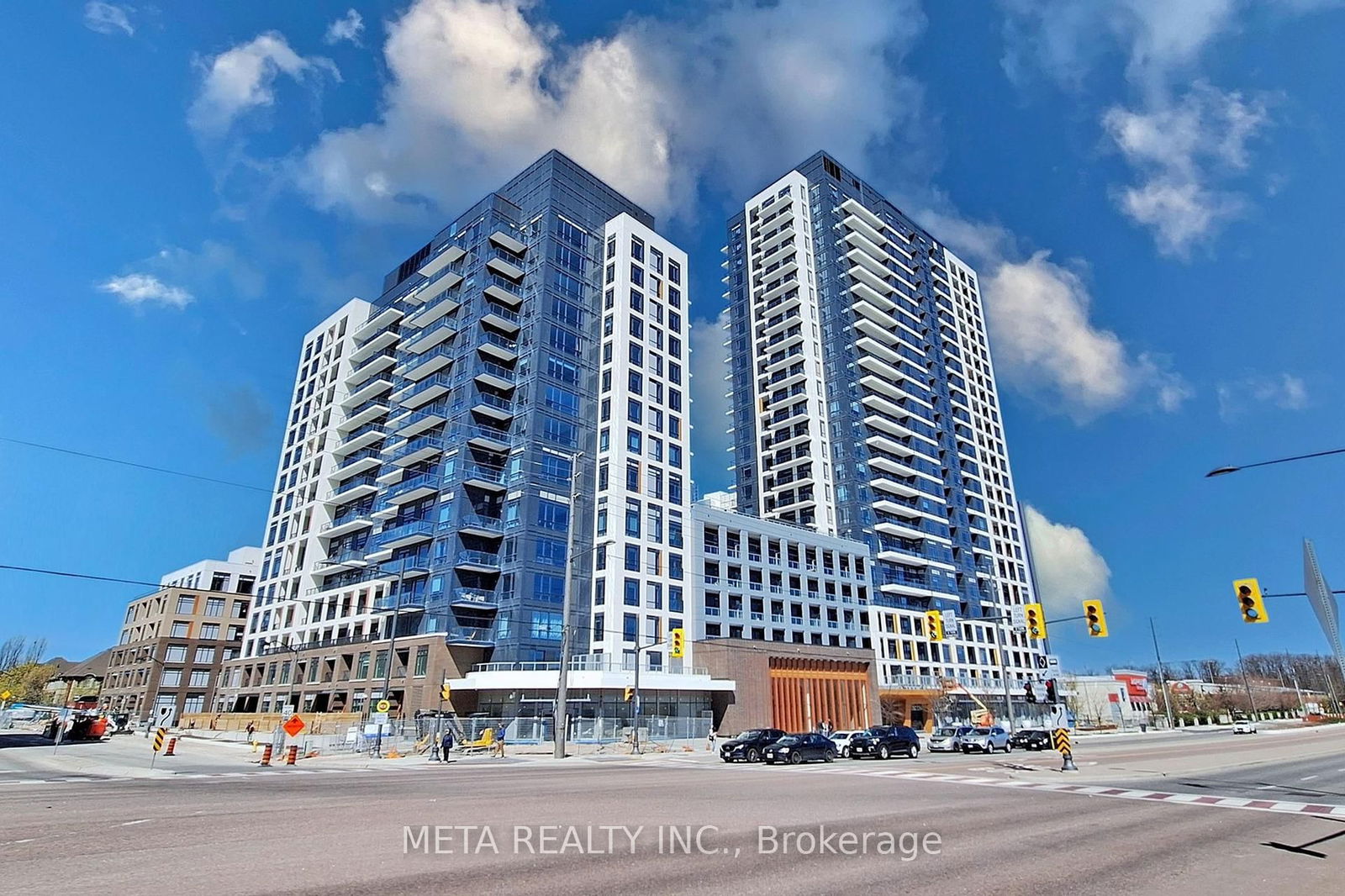 Condo for lease at 708-7950 Bathrust Street, Vaughan, Beverley Glen, L4J 0B8 - MLS: N12115503
