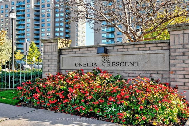 307 - 39 Oneida Crescent