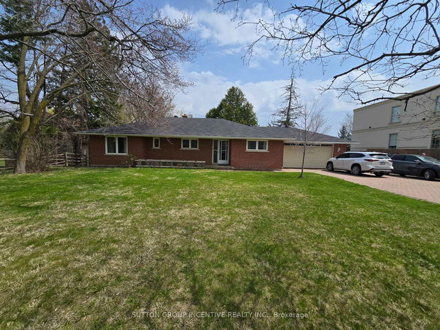 9947 Woodbine Avenue
