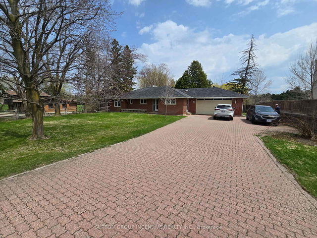 9947 Woodbine Avenue