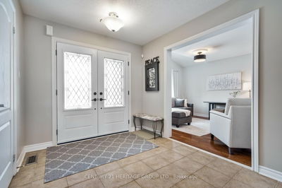 146 Metcalfe Dr, Bradford West Gwillimbury - Bradford image-0-2