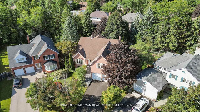 14 Laurwood Court