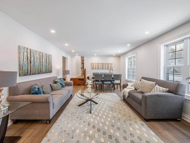 4566 Lloydtown-Aurora Rd, King, L7B 0E3 | Image 2