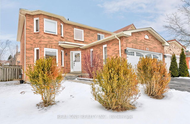 90 Morrison Crescent