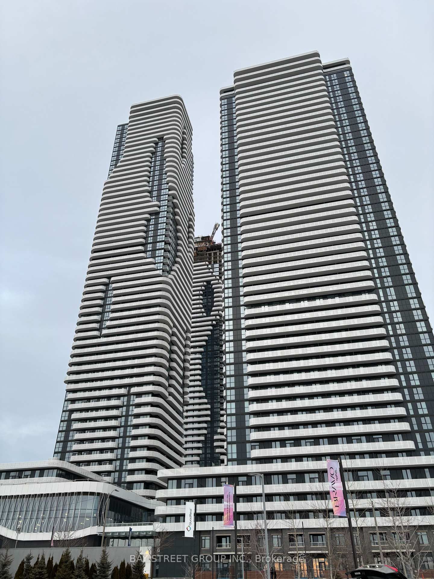 Condo for lease at 4303-195 Commerce Street, Vaughan, Vaughan Corporate Centre, L4K 0P9 - MLS: N12116528