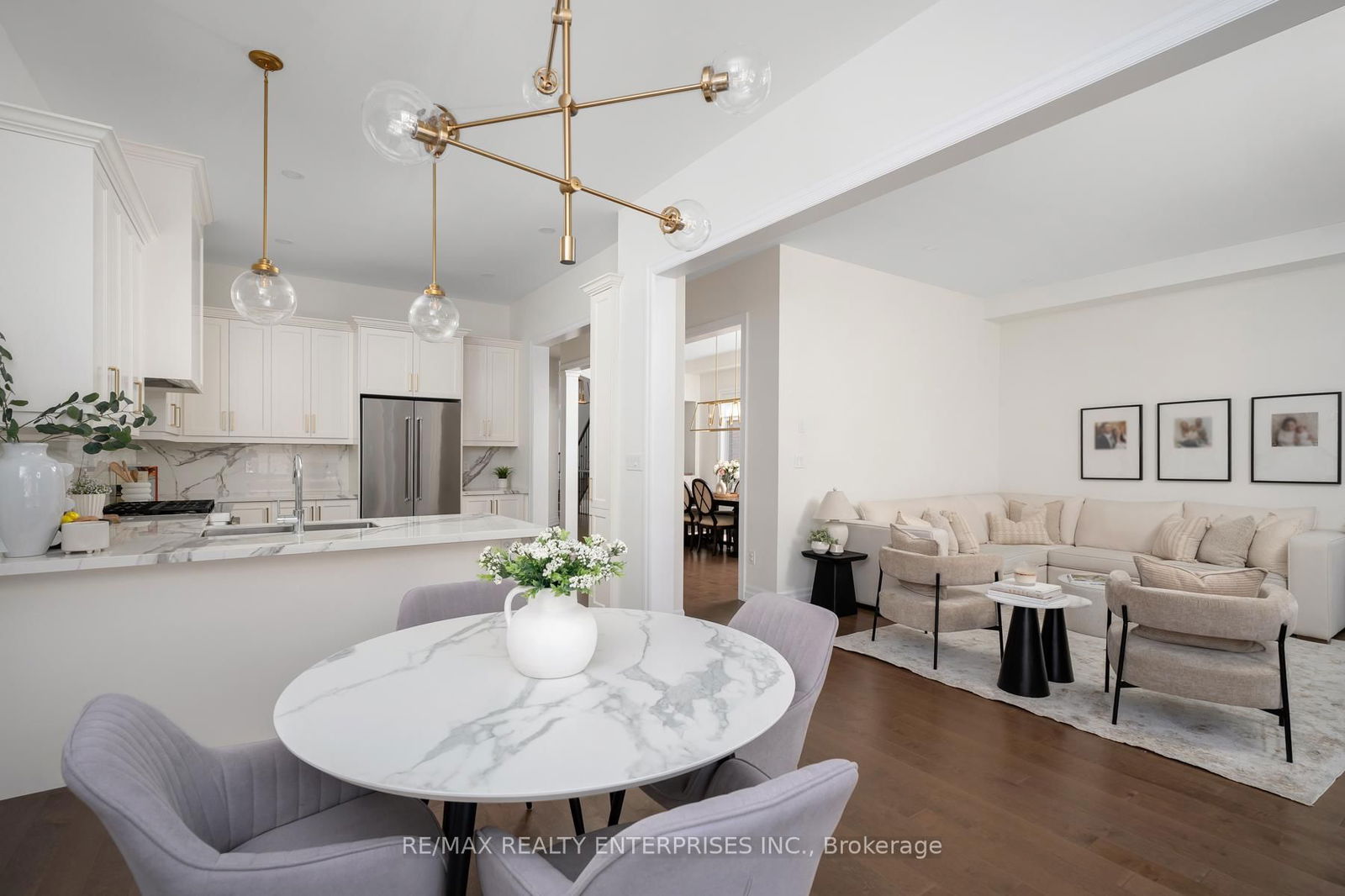 Detached House for sale at 15 Botelho Circle, Aurora, Bayview Southeast, L4G 3X2 - MLS: N12116696
