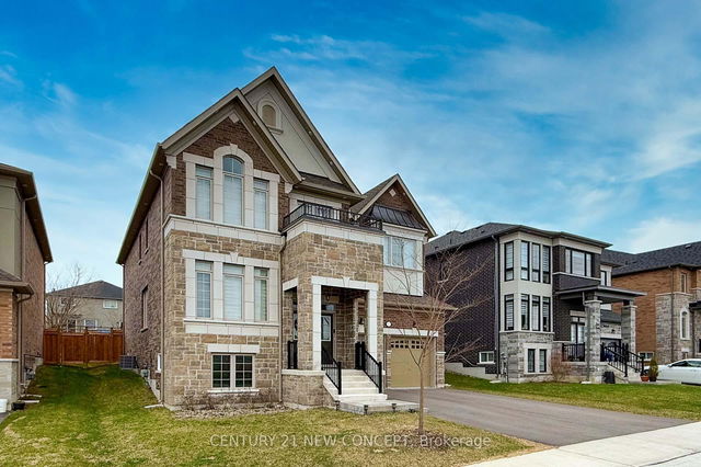 83 Bethpage Crescent