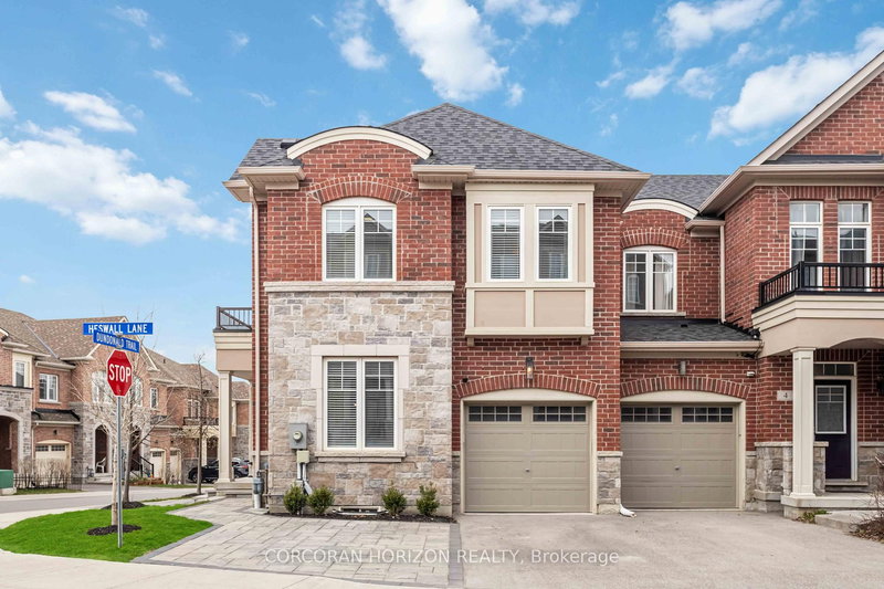 81 Dundonald Tr, Newmarket, L3Y 0E1 | Image 3