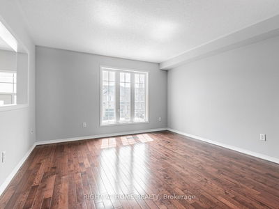 44 MARTELL Gate, Aurora - Bayview Northeast image-0-3