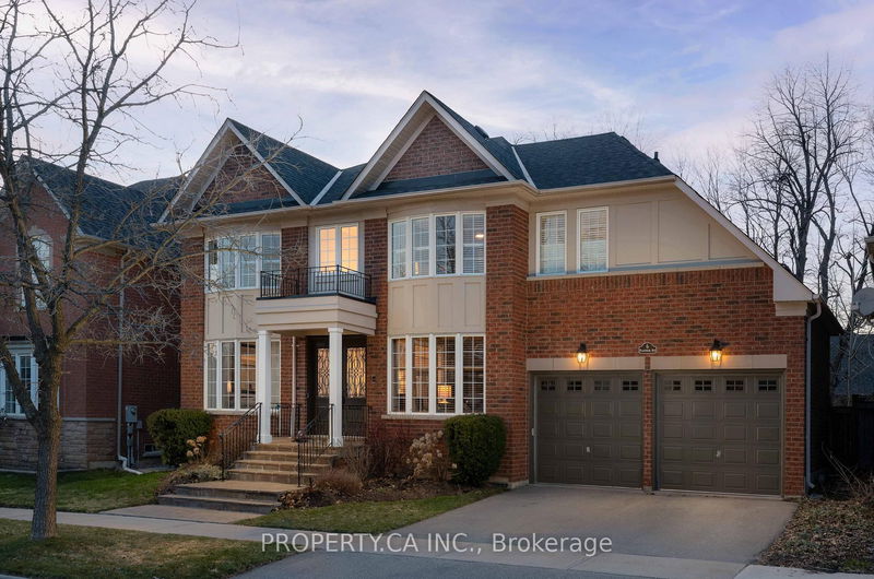 home for sale on 6 Platinum Avenue