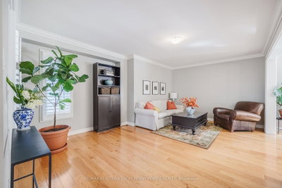 141 Tomlinson Circle — photo 6