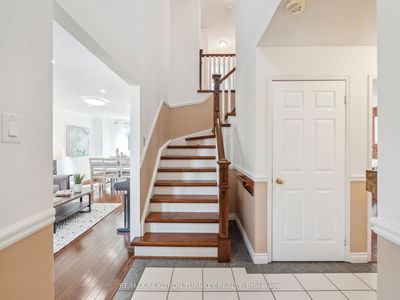 5 Keremeos Cres, Richmond Hill - North Richvale image-0-4