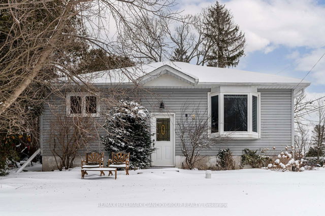 5 Appleton Avenue