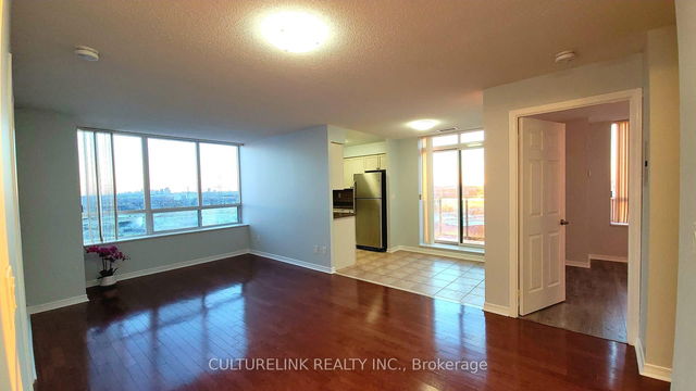 Ph 10 - 23 Oneida Crescent