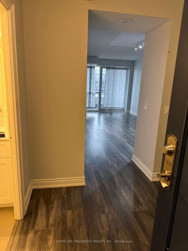 1111 - 38 Cedarland Drive