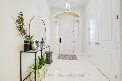 90 Broad Way, King - Nobleton image-0-3