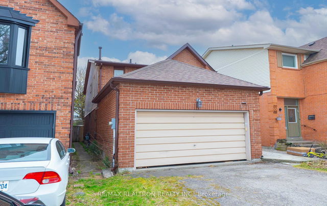 177 North Meadow Crescent