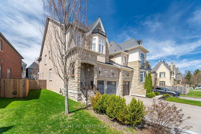 77 Robert Berry Cres, King - King City image-0-2