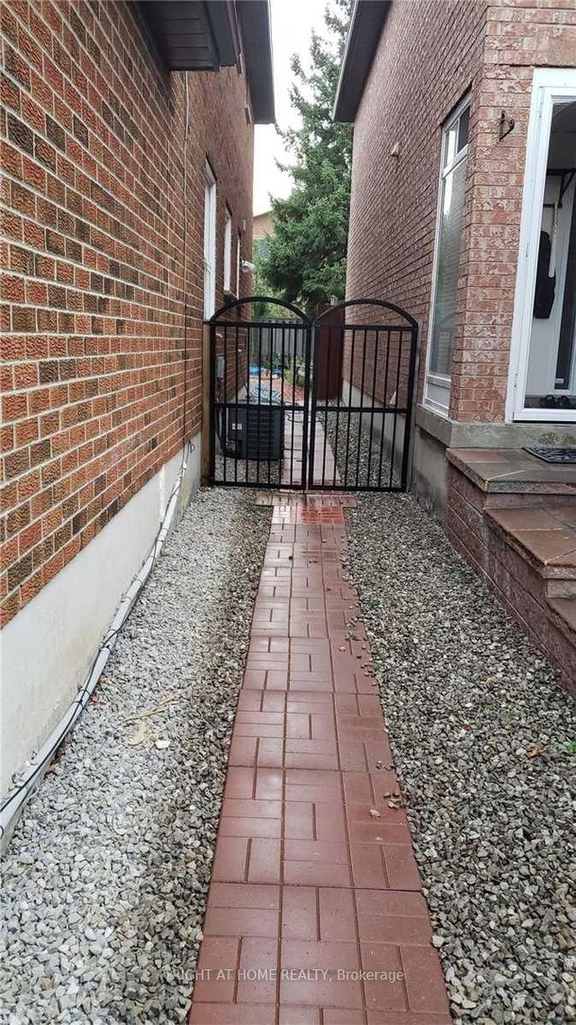 19 Patrice Crescent