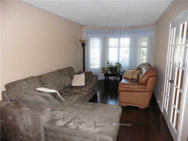 Detached House for lease at 1 Brookwood Drive, Richmond Hill, Devonsleigh, L4S 1E8 - MLS: N12118499