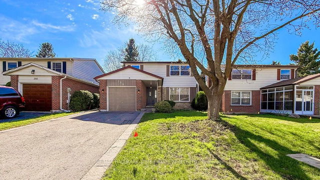 384 Handley Crescent