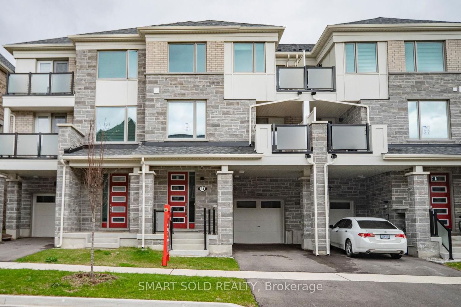 Townhouse for sale at 34 Thomas Frisby Jr Crescent, Markham, Victoria Square, L6C 3L1 - MLS: N12118641
