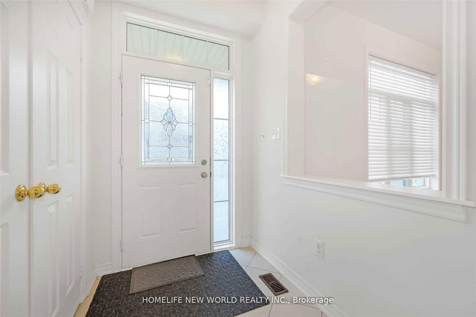 Townhouse for lease at 121 Christian Ritter Drive, Markham, Berczy, L6C 0V8 - MLS: N12118678