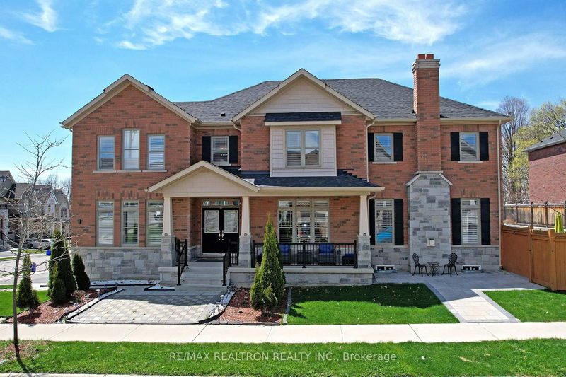 42 Manor Hampton St, East Gwillimbury - Sharon image-0-0