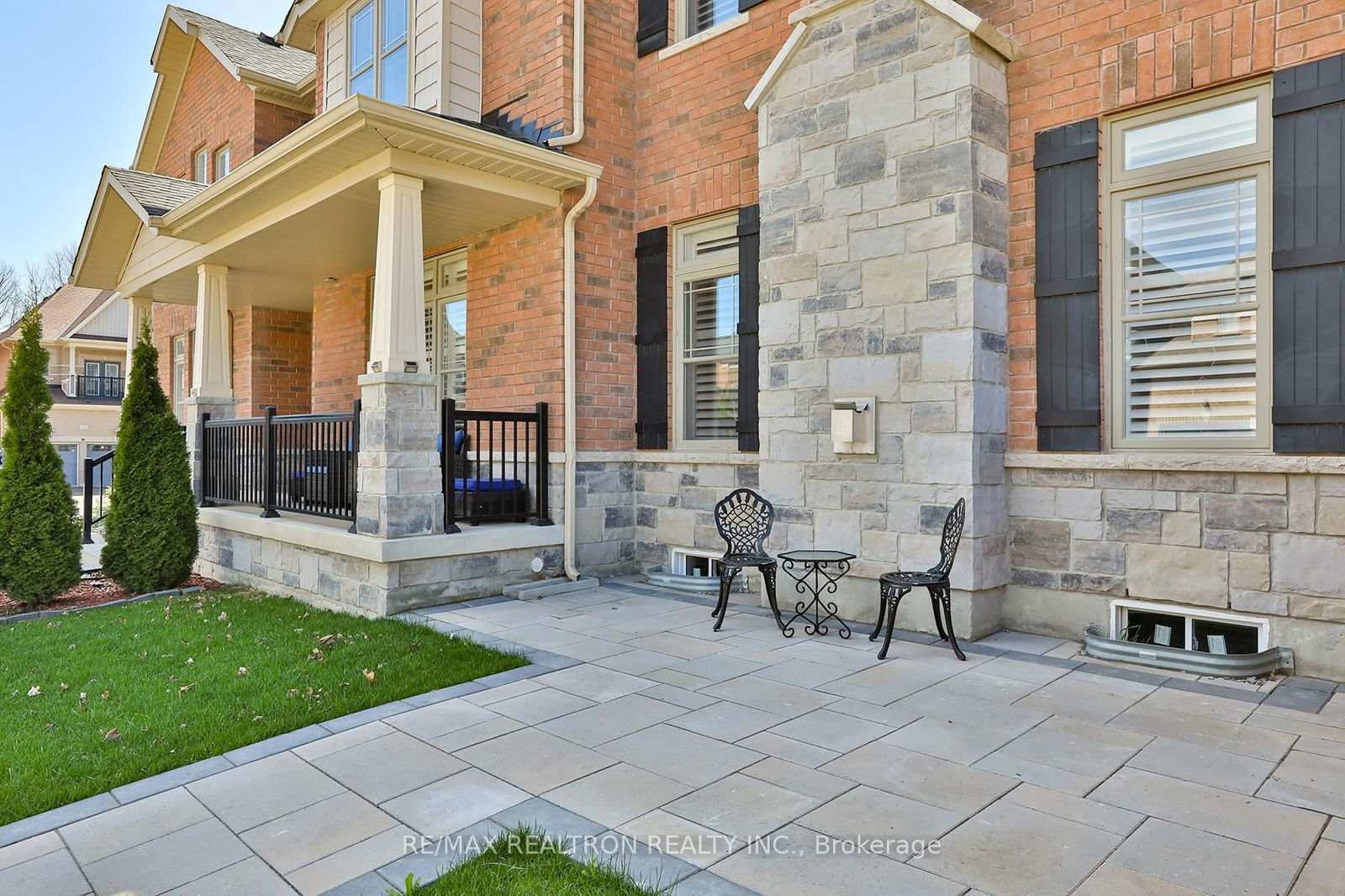 Detached House for sale at 42 Manor Hampton Street, East Gwillimbury, Sharon, L9N 0P9 - MLS: N12118790