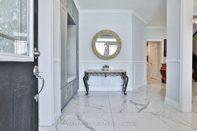 42 Manor Hampton St, East Gwillimbury - Sharon image-0-4