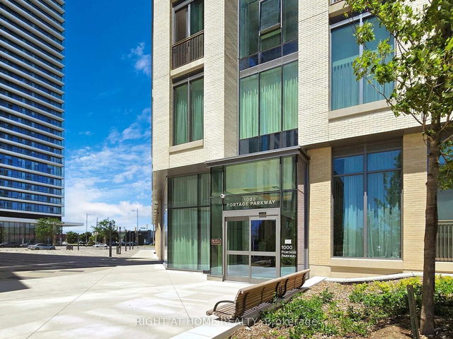 4112 - 1000 Portage Parkway