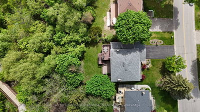 175 Bay Thorn Dr, Markham - Royal Orchard image-0-1