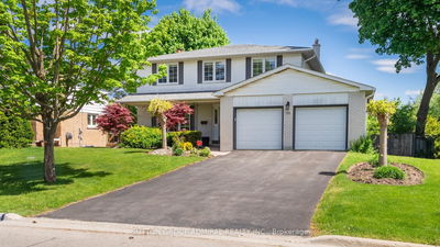 175 Bay Thorn Dr, Markham - Royal Orchard image-0-3