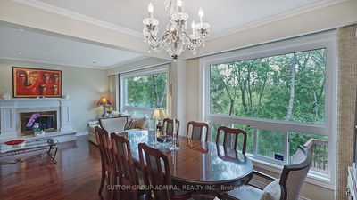 175 Bay Thorn Dr, Markham - Royal Orchard image-0-4