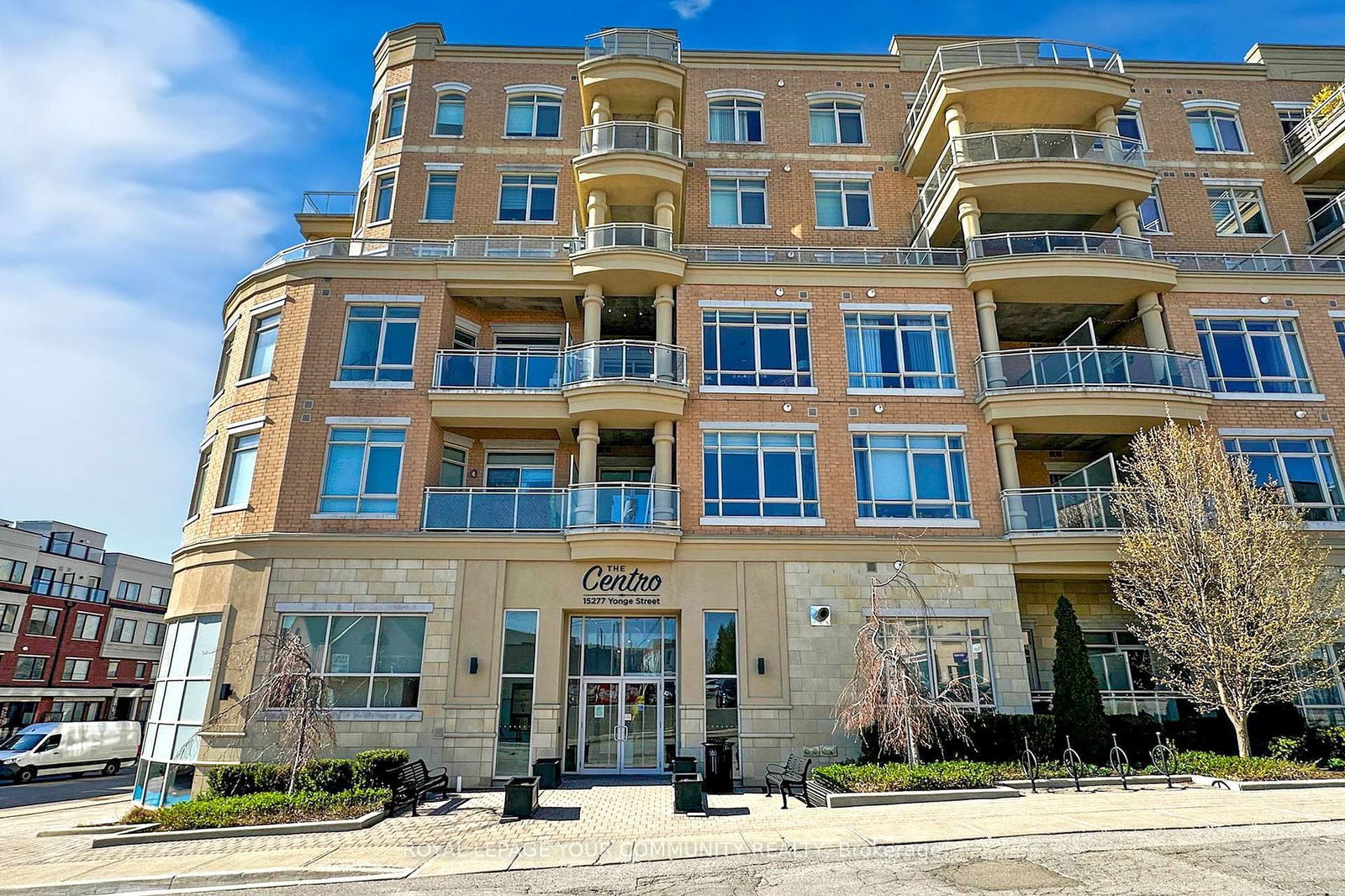 Condo for sale at 702B-15277 Yonge Street, Aurora, Aurora Village, L4G 1Y3 - MLS: N12119114