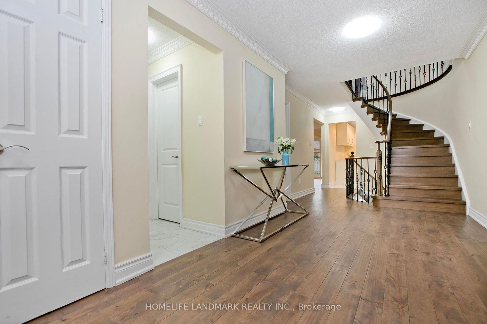 Detached House for sale at 124 Carrington Drive, Richmond Hill, Mill Pond, L4C 7Y9 - MLS: N12119121